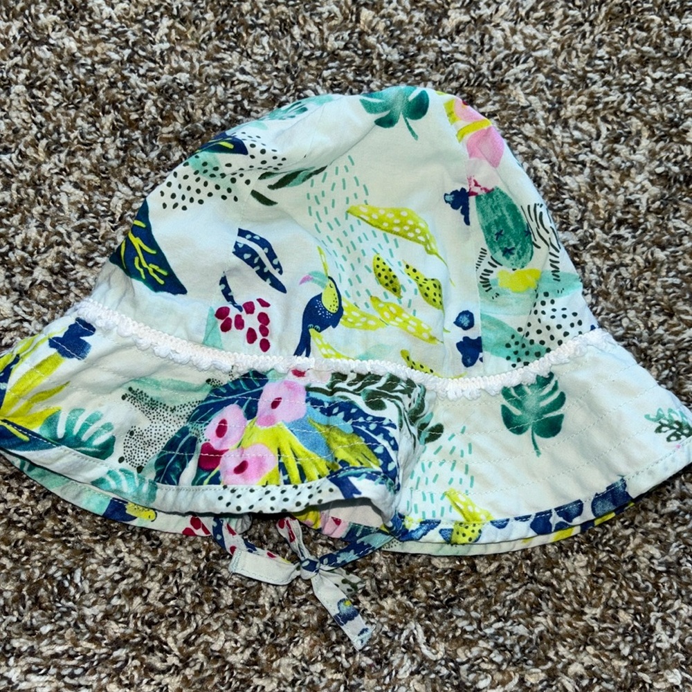 Catimini baby bucket hat 2-3